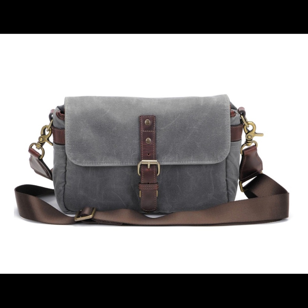 Ona bowery camera bag